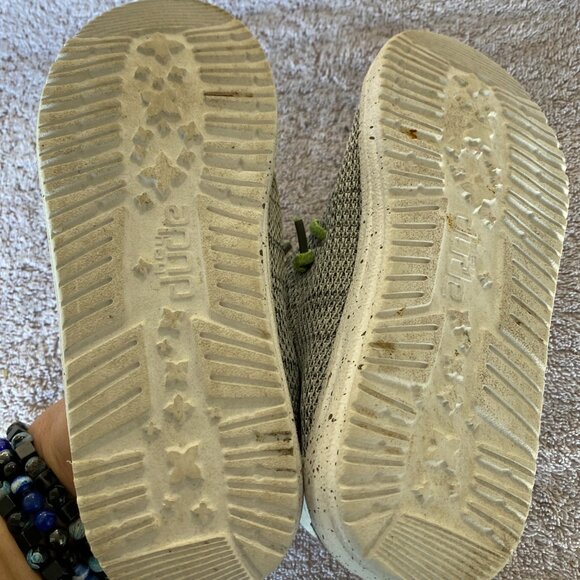 Hey Dude Wally Youth Sox Stone Slip-On Shoes Size US Y1–Y2 / EU 33 Gray - Picture 5 of 6